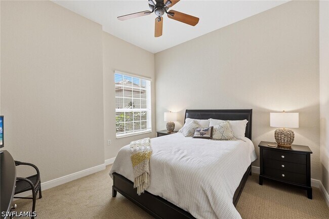 Building Photo - 9243 Tesoro Ln