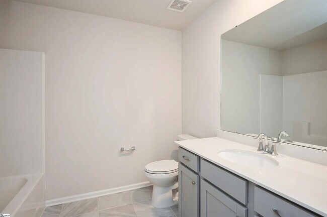 Building Photo - 305 Rodessa Ln