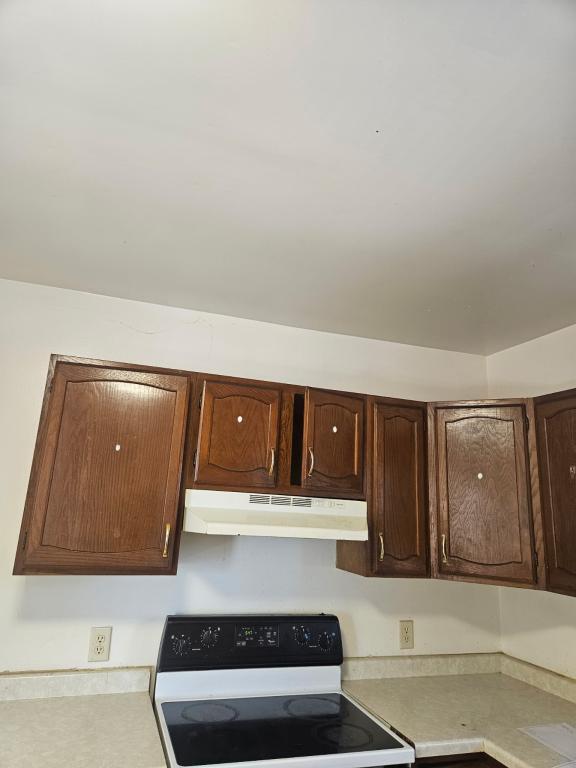 Building Photo - 508 W Pleasant St