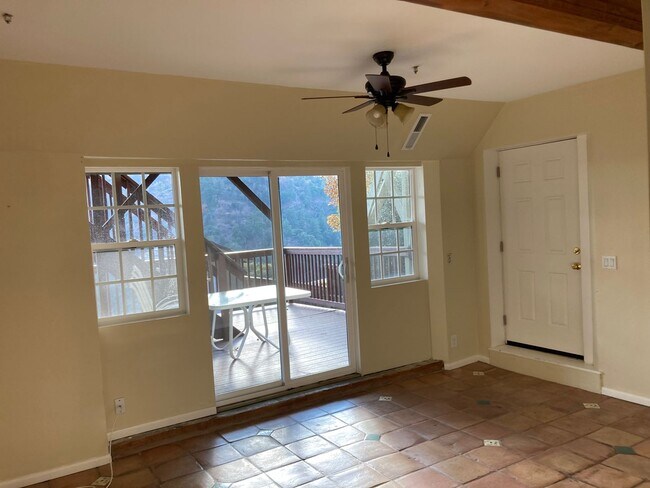 Building Photo - Magnificent Alpine Chalet with Breathe Tak...