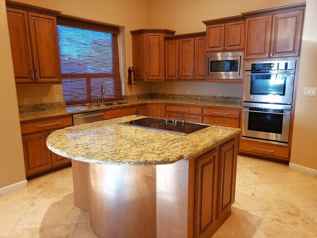 Building Photo - COMING SOON...BEAUTIFUL HOME ON HUGE LOT!