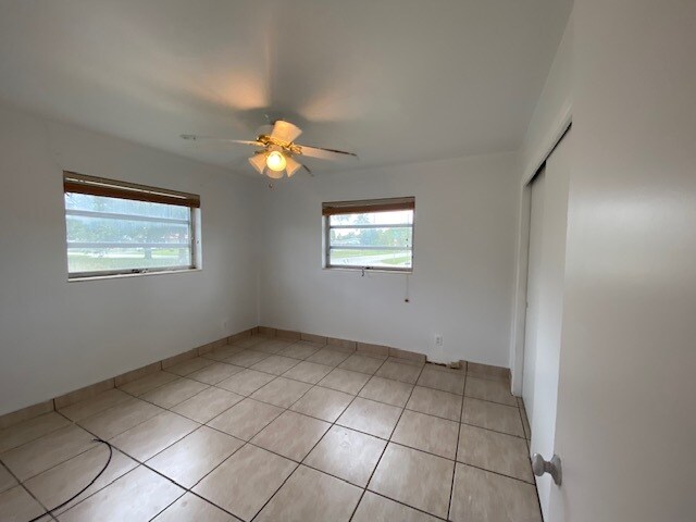 Building Photo - 2301 N 56th Ter