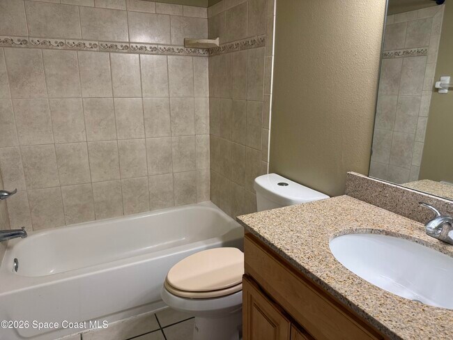 Building Photo - 1461 Sheafe Ave NE