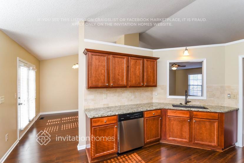 Building Photo - 2685 Fort Daniels Dr NE