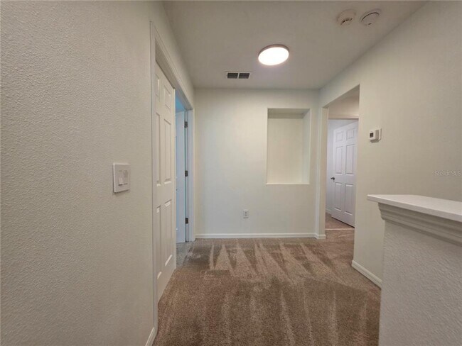 Building Photo - 9464 Tawnyberry St