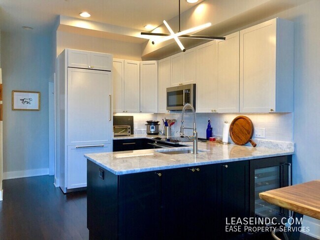 Building Photo - 907 N Street NW-#B1
