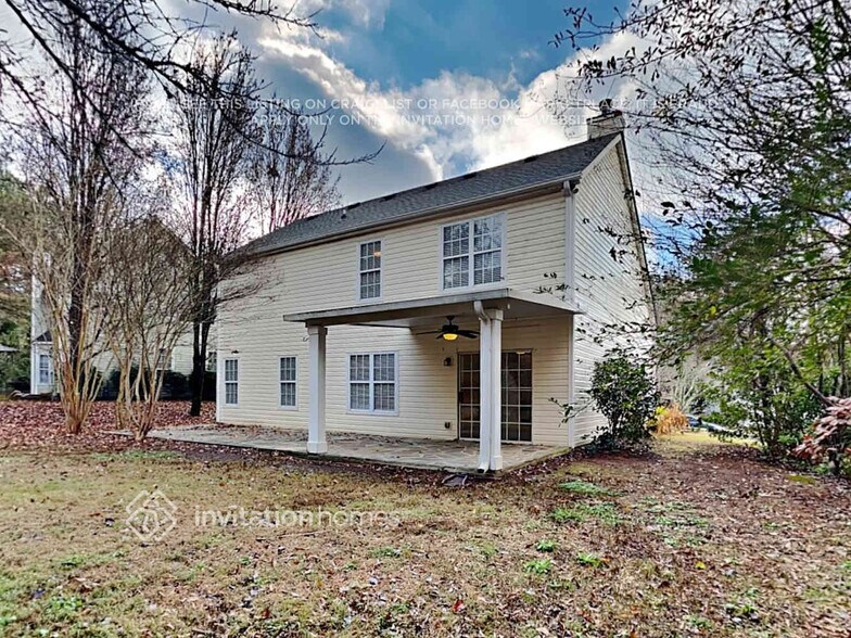 Building Photo - 207 Weatherstone Crossing