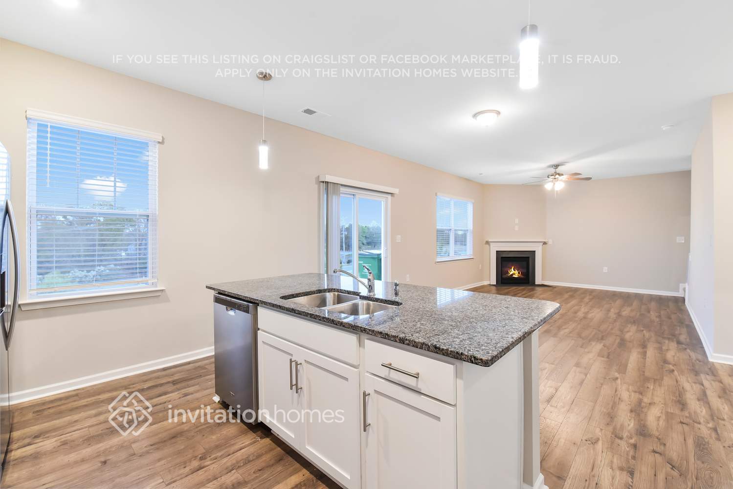 Building Photo - 118 Calderdale Ln