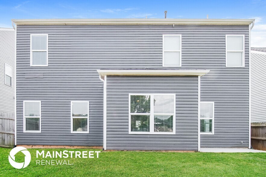 Building Photo - 8129 Dennis Fox Ln