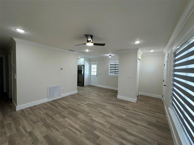Building Photo - 6013 Fortune Pl
