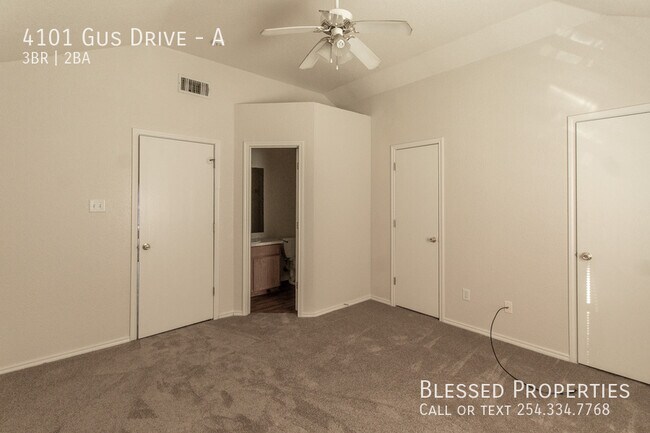 Building Photo - 4101 Gus Dr