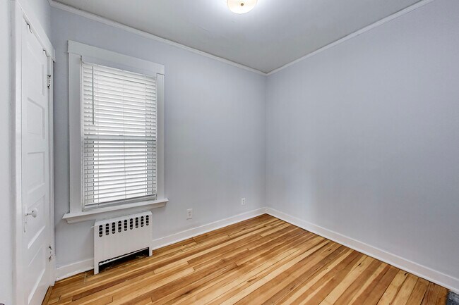 Building Photo - 4219 N Albany Ave