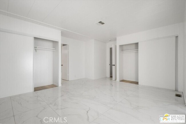 Building Photo - 38 Paseo Laredo N