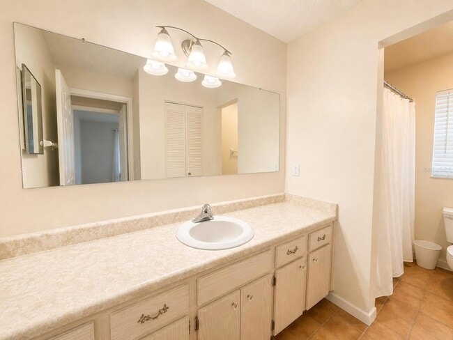 Building Photo - 310 Faircross Cir