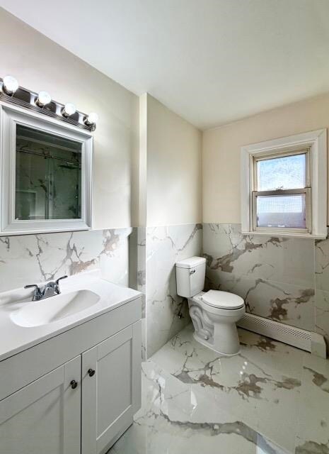 Building Photo - 71 Linnet St