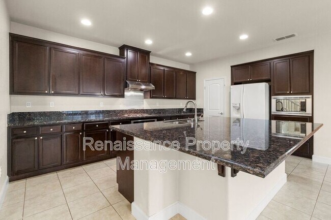 Building Photo - 638 W Gravino Dr