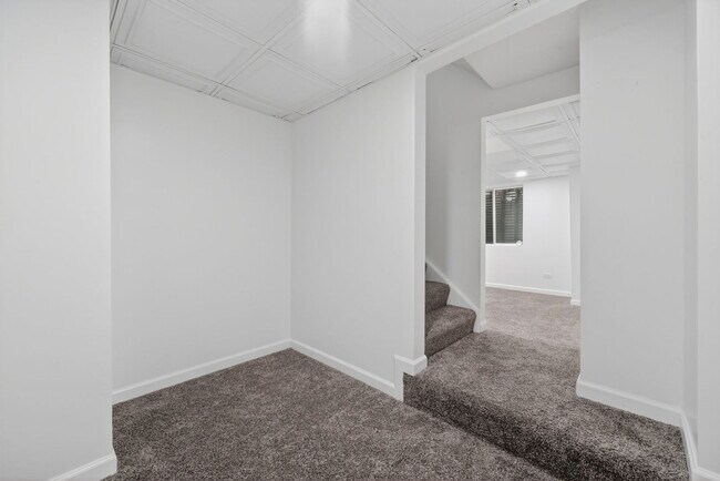 Building Photo - 2743 Rourke Dr