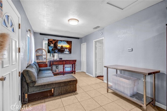 Building Photo - 10515 Firmona Ave