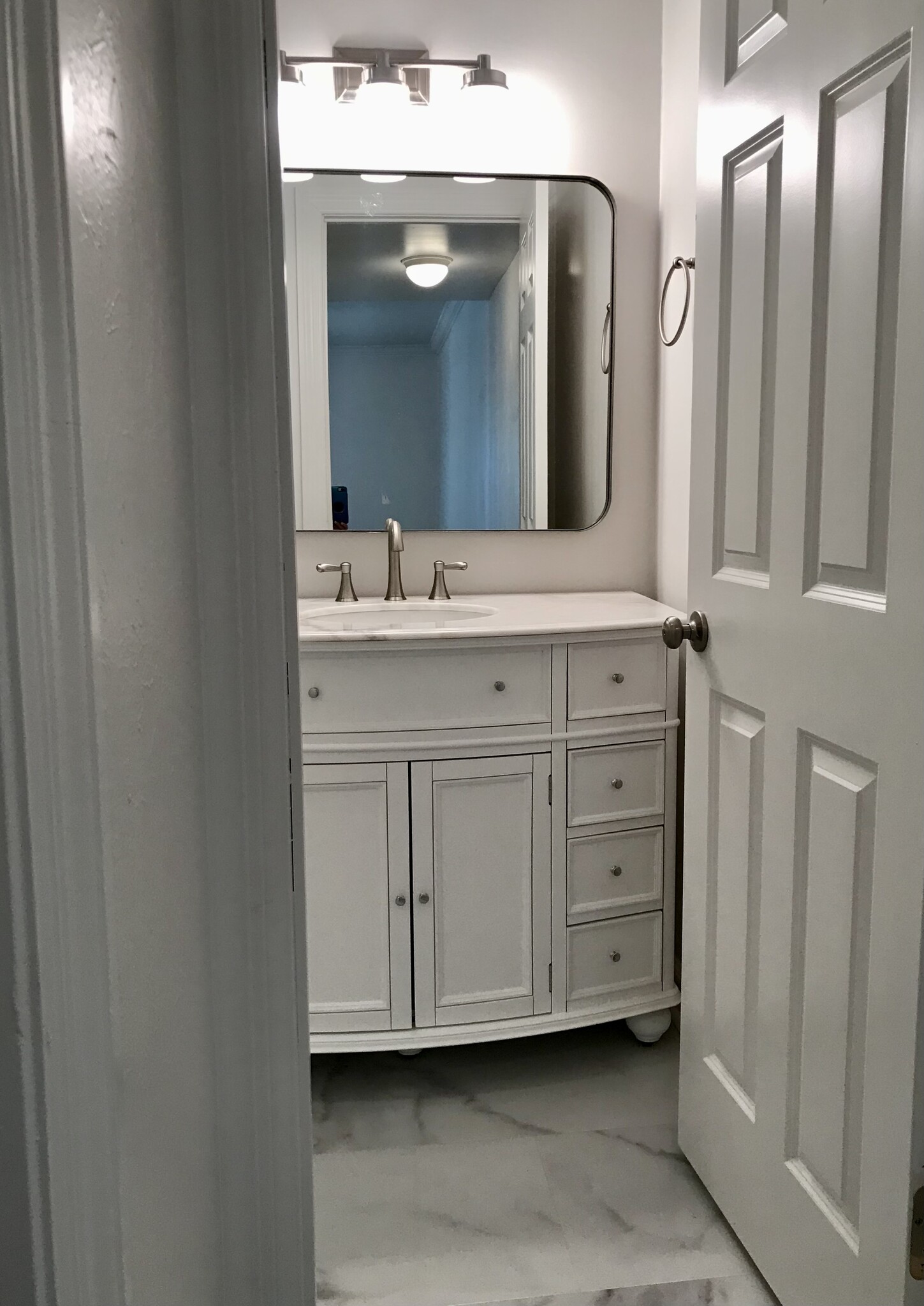 Private master bath - 21 Vaughns Gap Rd