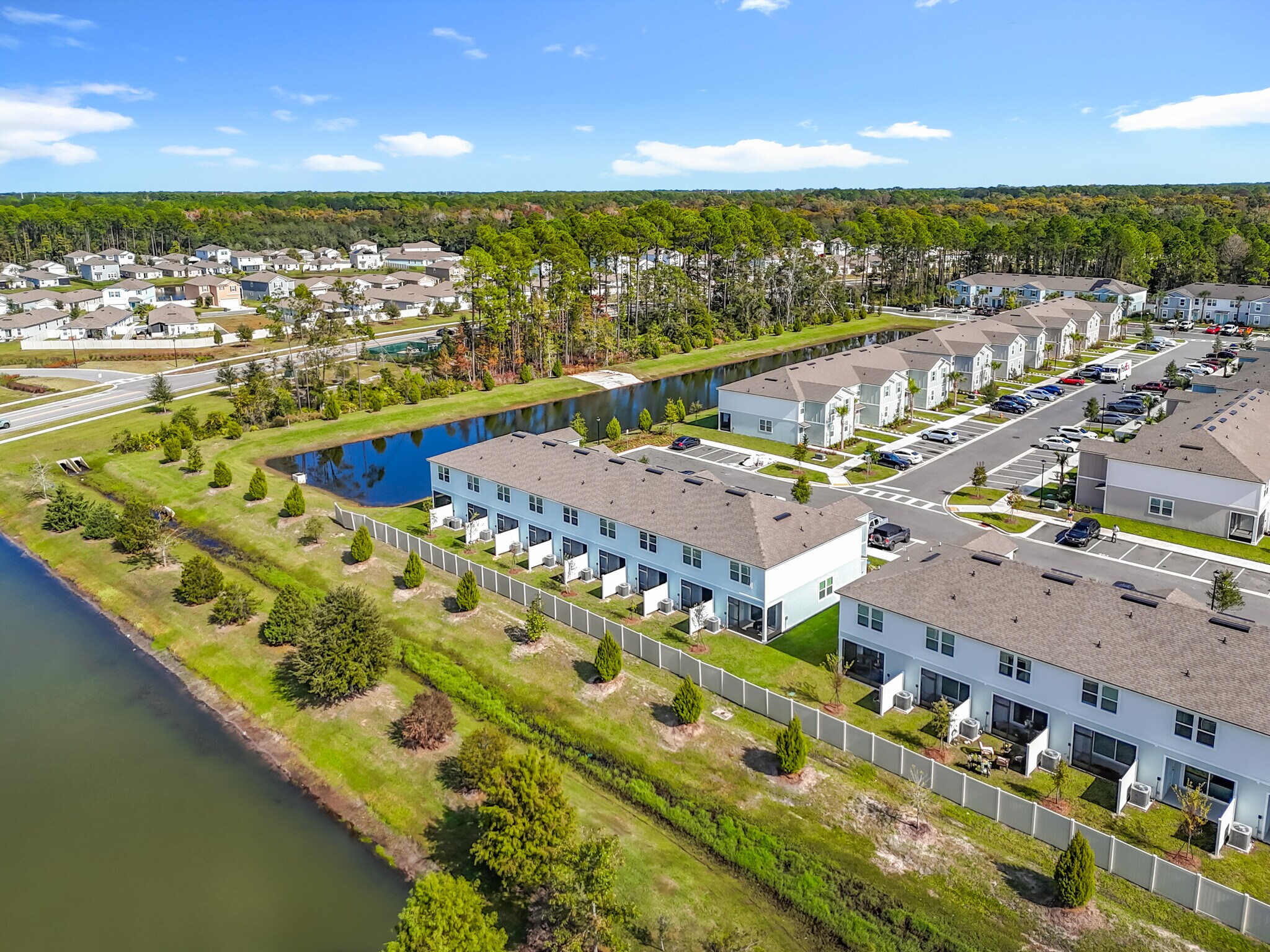 Building Photo - 53 Palmones St