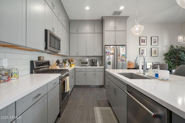 Building Photo - 6301 N 12th St