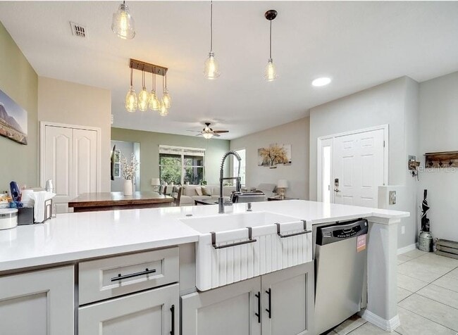 Building Photo - 3166 Rodrick Cir