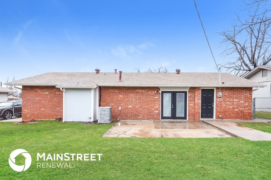 Building Photo - 2504 Yorkshire Ave