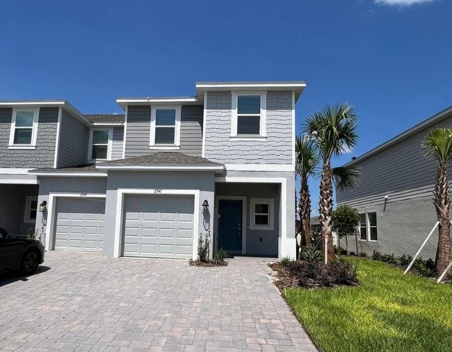 Primary Photo - 2541 Penguin Blvd