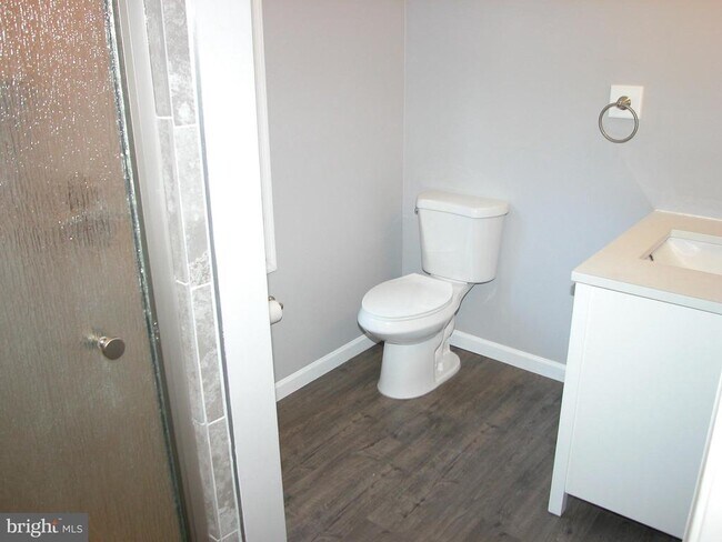 Building Photo - 14835 Clear Spring Rd