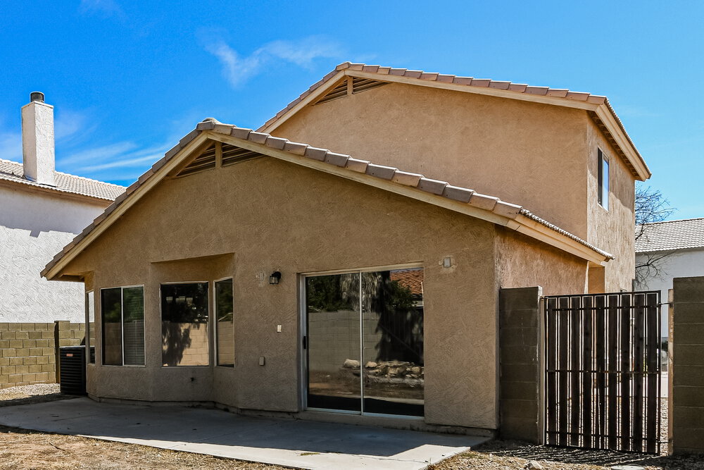 Building Photo - 1042 N Blackbird Dr