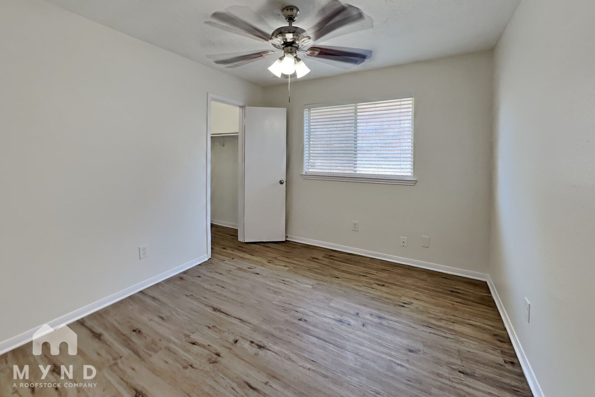Building Photo - 15831 Pryor Dr