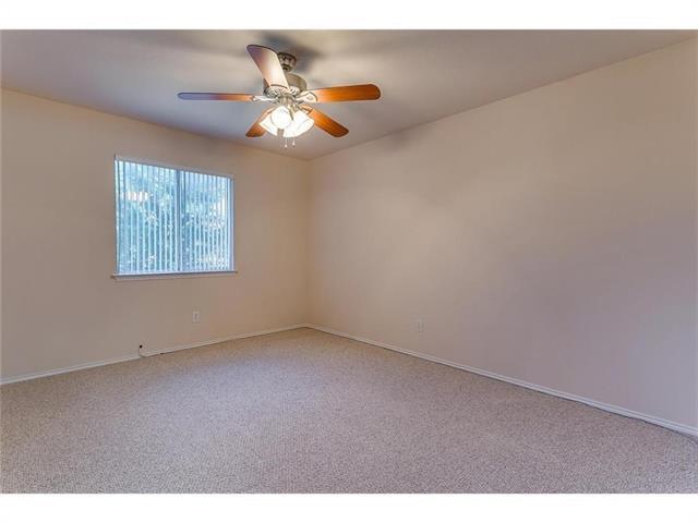 Building Photo - 2821 Briargrove Ln