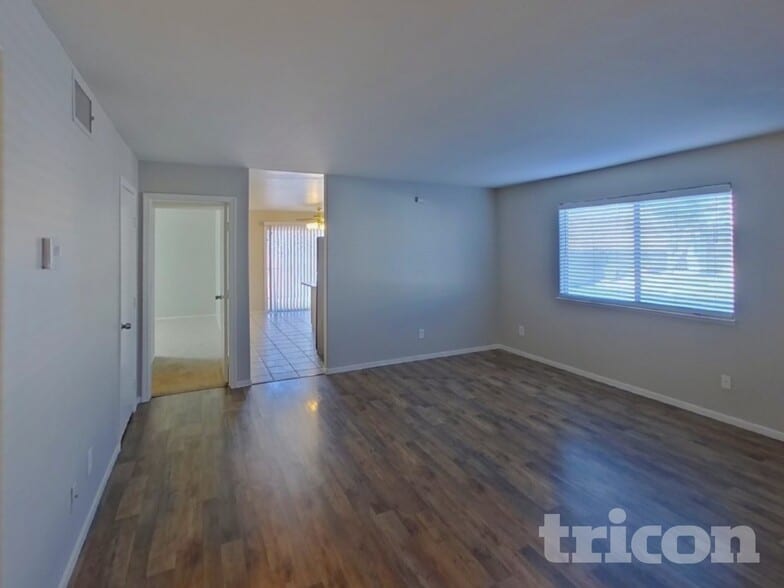 Building Photo - 6131 Daisy Petal St