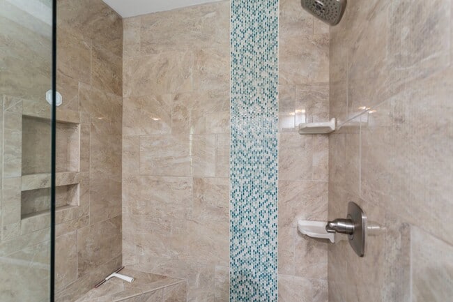 Building Photo - Spacious Kiln Creek Home with Smart Tech, ...