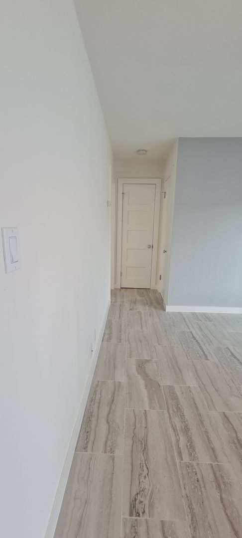 Building Photo - Newly Remodeled 1 Bedroom / Call or text O...