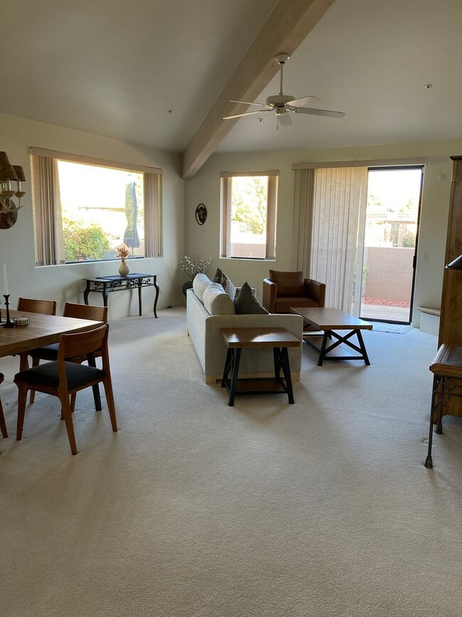 Building Photo - Gorgeous Furnished Arroyo Seco Townhouse with Fabulous Views!