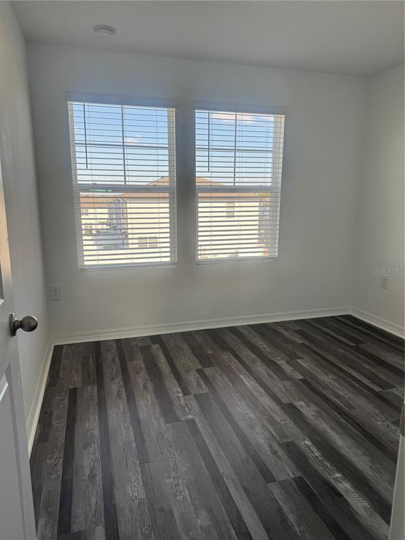 Building Photo - 233 Mandovi St