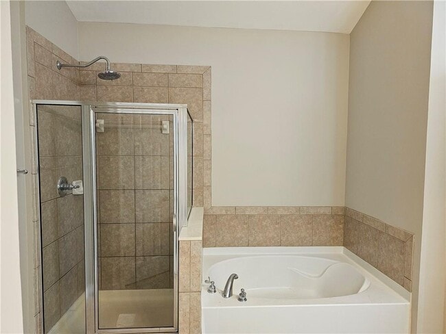 Building Photo - 4885 Hastings Terrace