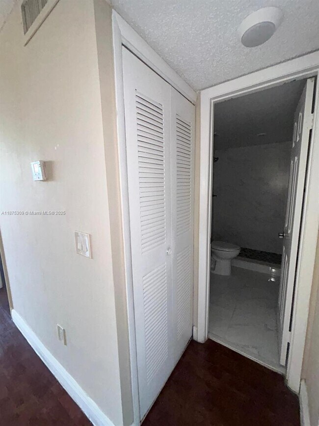 Building Photo - 19741 SW 114th Ave