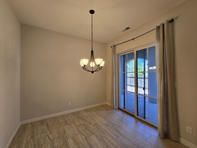 Building Photo - 3161 Viale Tresana Ct