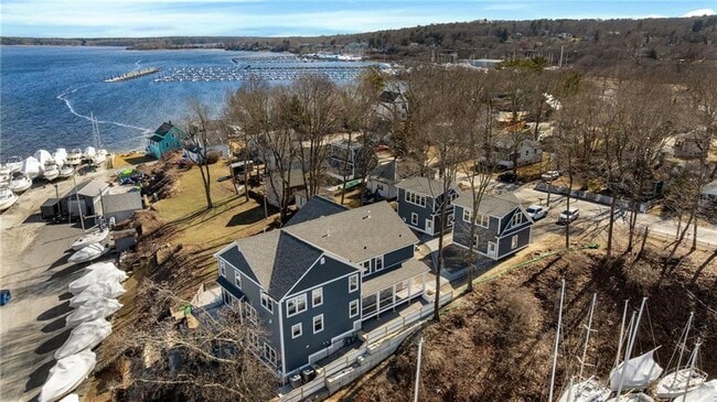 Building Photo - 47 Arnolds Neck Dr