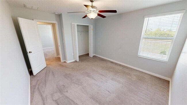 Building Photo - 17034 Yellow Pine St