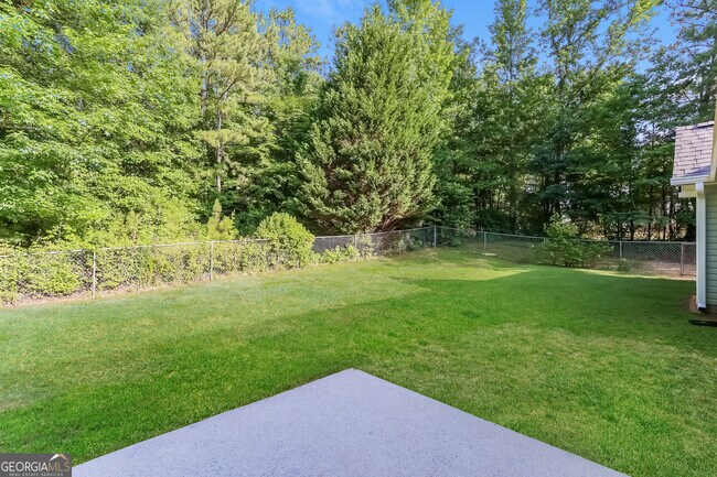 Building Photo - 719 Woodwind Dr