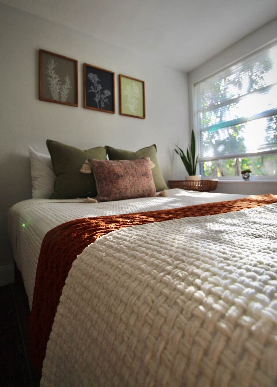 Building Photo - 2241 27th St S