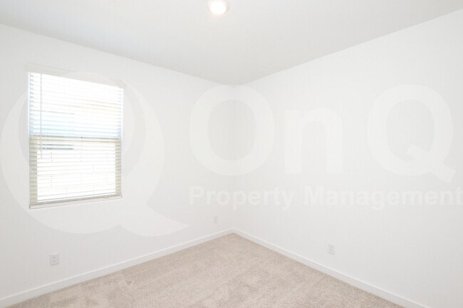 Building Photo - 12617 W Morten Ave