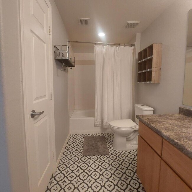 Building Photo - 14250 W Wigwam Blvd