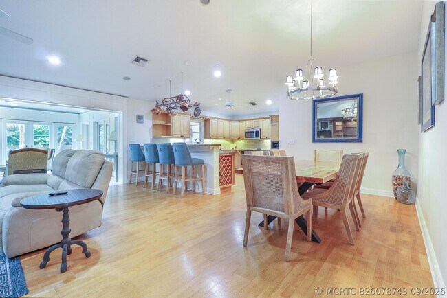Building Photo - 16672 78th Dr N
