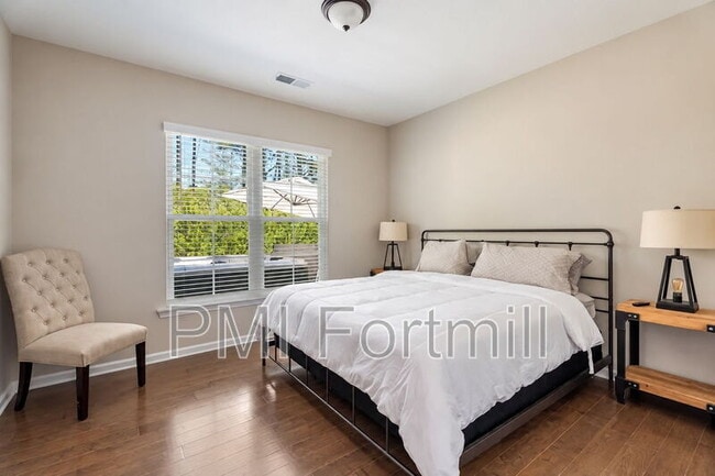 Building Photo - 3138 Montreaux Valley Dr
