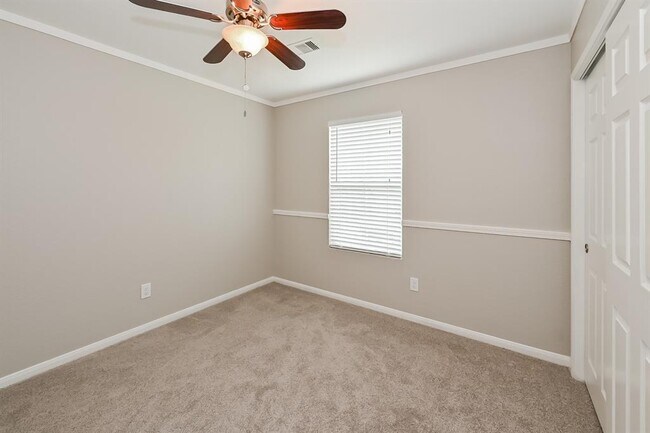 Building Photo - 4930 Hackamore Brook Ct