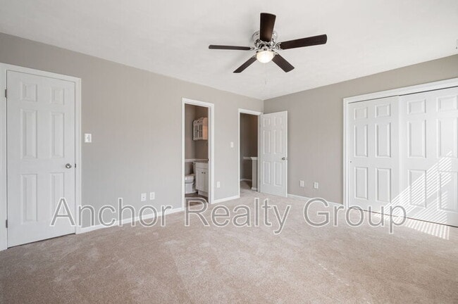 Building Photo - 229 Mannings Ln